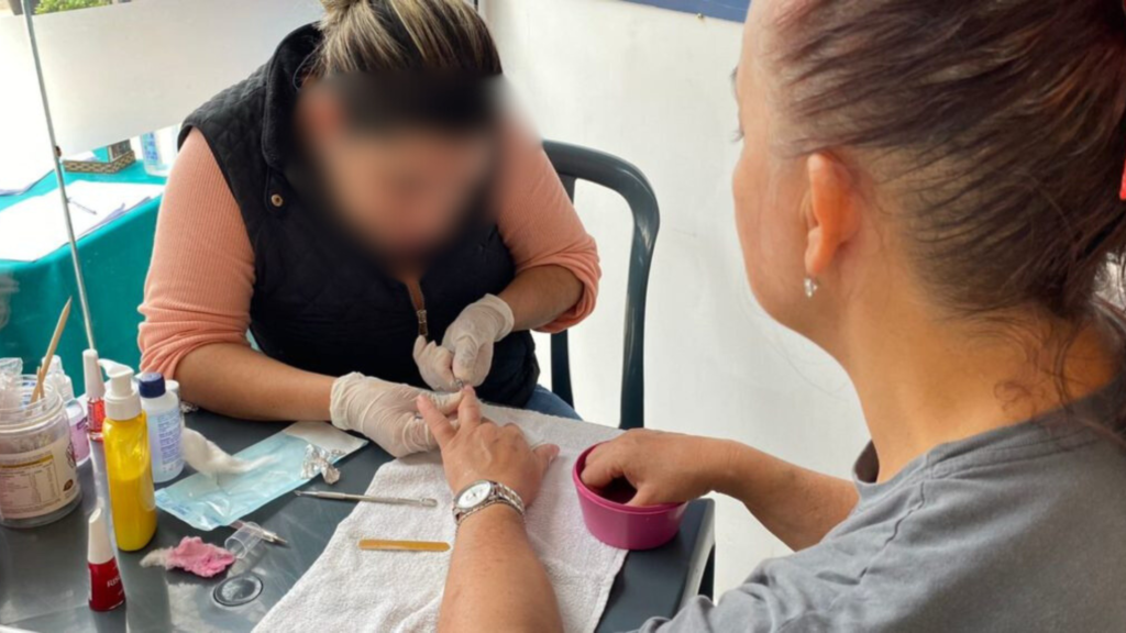 Manicure é baleada em tiroteio durante encontro para fumar pedra