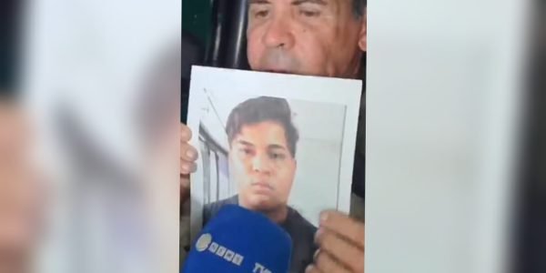 PhotoCollageMaker_20240627_224355485